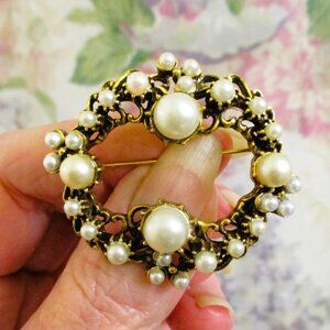 FLORENZA Vintage Pearl Brooch: DESIGNER 24K Gold Plated Renaissance Swirl Pin